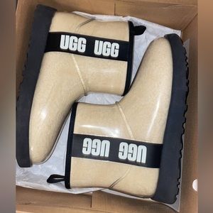 UGG Tasman Slipper